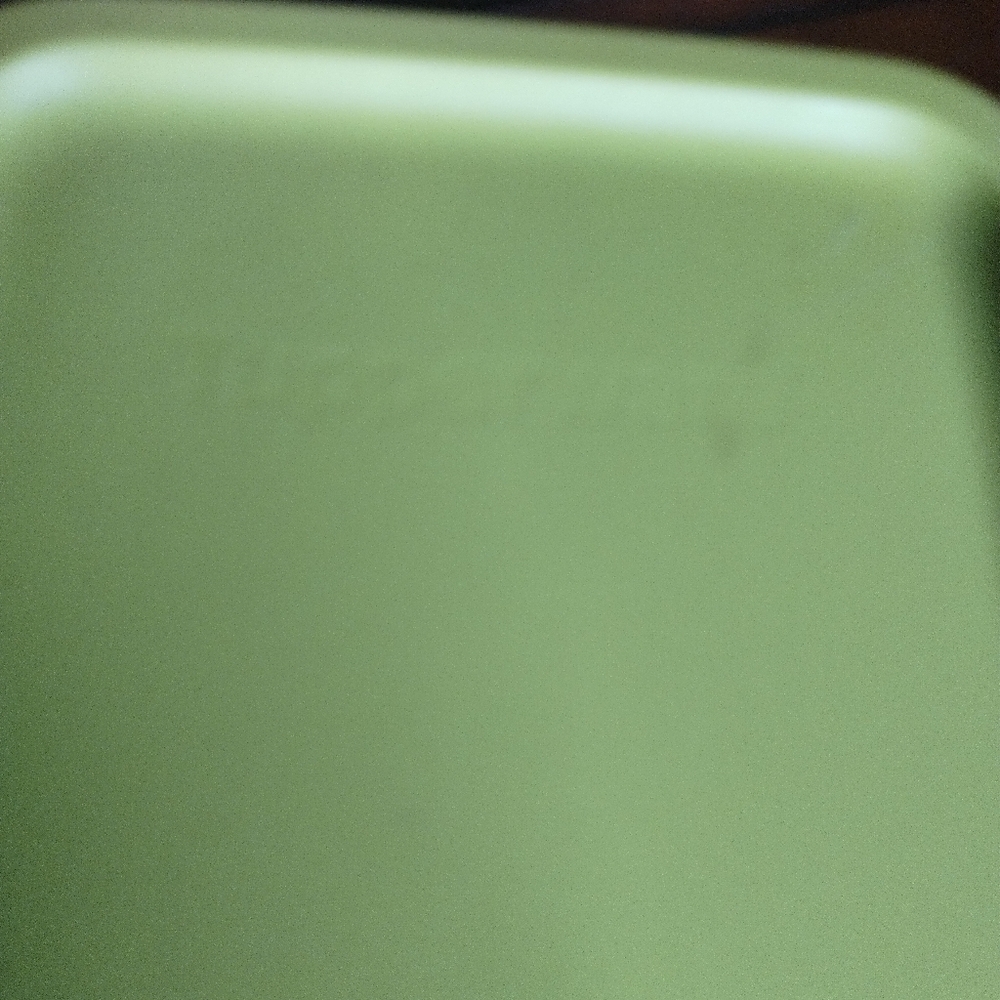 New Tupperware 1.3 L Storage Food Container - Picture 2 of 5